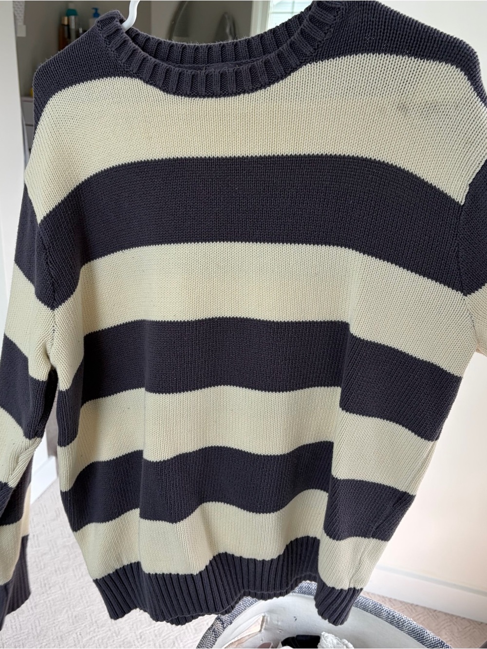Brandy Melville sweater